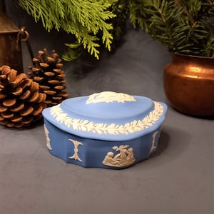 Jasper Stone Jewelry Box from Wedgwood, Vintage