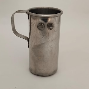 Vintage measuring cup 1/8 liter Ideal Austria | 1940s | Antique kitchen measuring cup