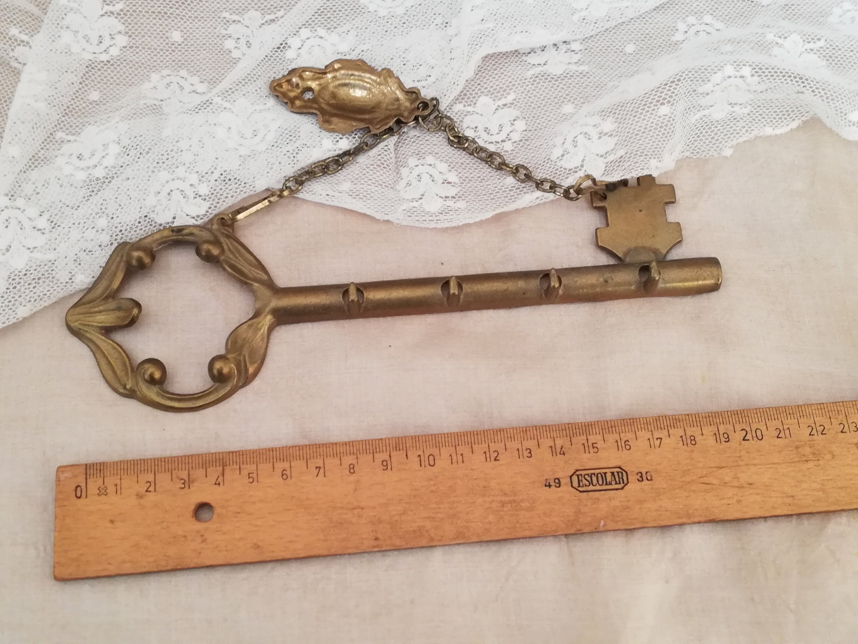 Vintage Brass Key Ring – Earthen