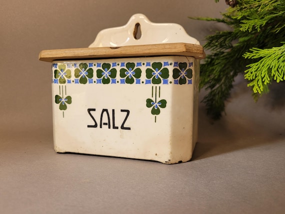 Vintage Wall Mounted Salt Box WILHELMSBURG Austria | Ceramic Clover Decor SALZ | Retro Kitchen Farmhouse | 1930s