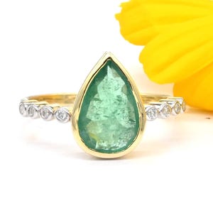 Natural Emerald Diamond ring natural ring for her wedding engagement genuine emerald ring Pear emerald gold diamond ring ring bezel emerald