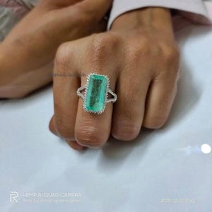 本物のエメラルドリング、18Kホワイトゴールドグリーン