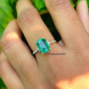 Emerald ring | emerald diamond ring | emerald gold ring | genuine emerald ring | emerald solid gold ring | emerald cut emerald gold ring