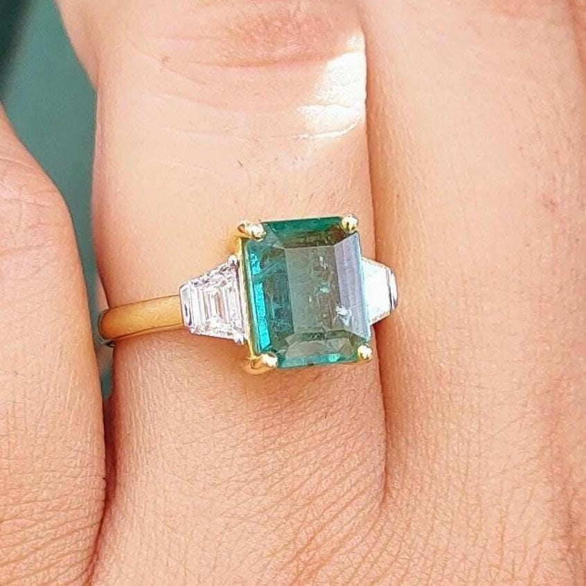 本物のザンビア産マイナーオイルエメラルドゴールドリング