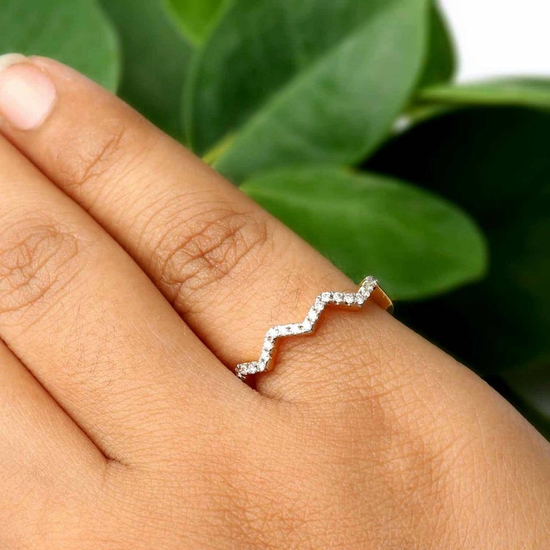 Diamond band stylish 14kt gold Geniune diamond