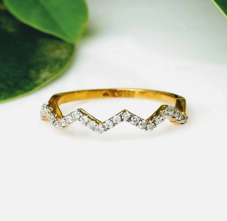 Diamond band stylish 14kt gold Geniune diamond