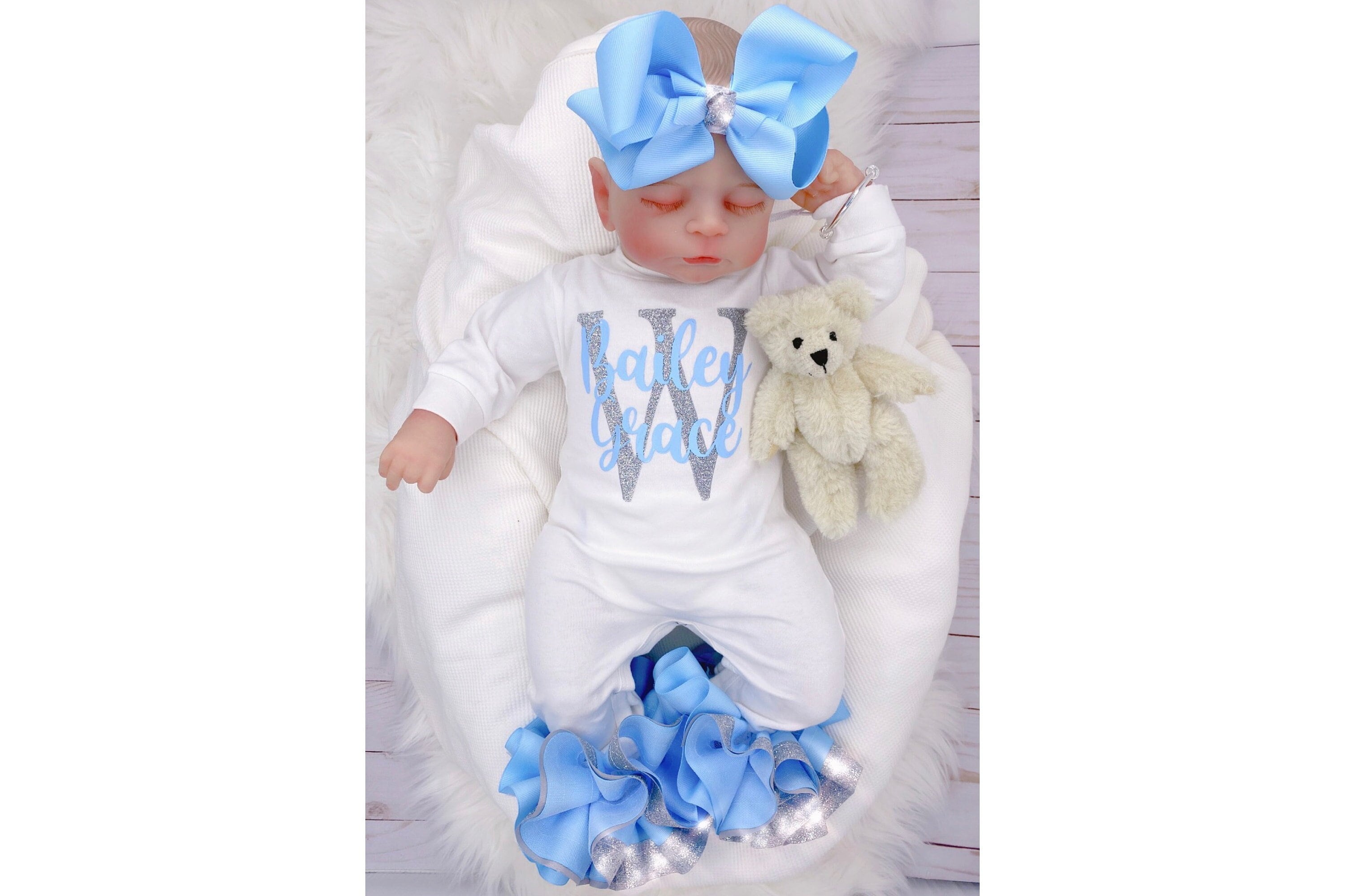 Baby Girl Outfit, Coming Home Outfit, Custom, Handmade, Personalized Newborn, Babyshower Gift, Newborn Clothing Set, Light Blue & Silver