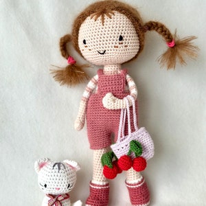 Friends - Heloise - Handmade by Omanel - pattern by Lulu Compotine