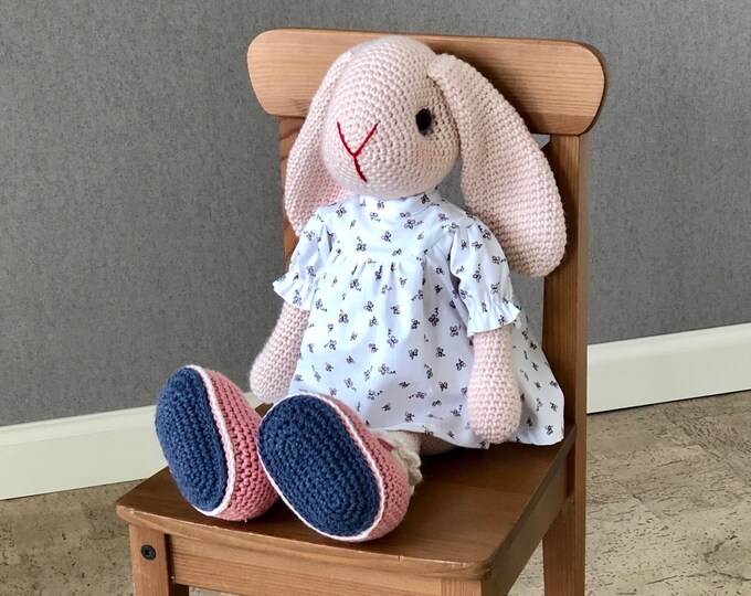Sweet Rabbit with hanging ears and white/pink dress - Handmade by Omanel