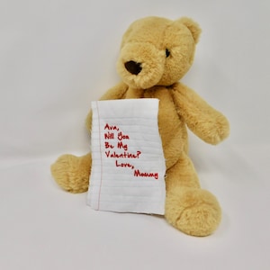 Paasmand Knuffel met geborduurd briefje in STOF!