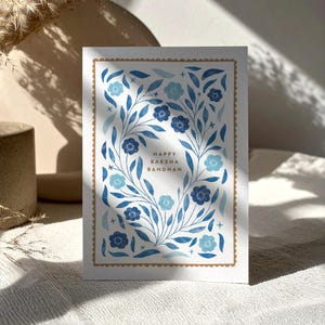 Luxe Raksha Bandhan-wenskaart met bloemenprint - rakhrikaart 5 x 7 - blauw