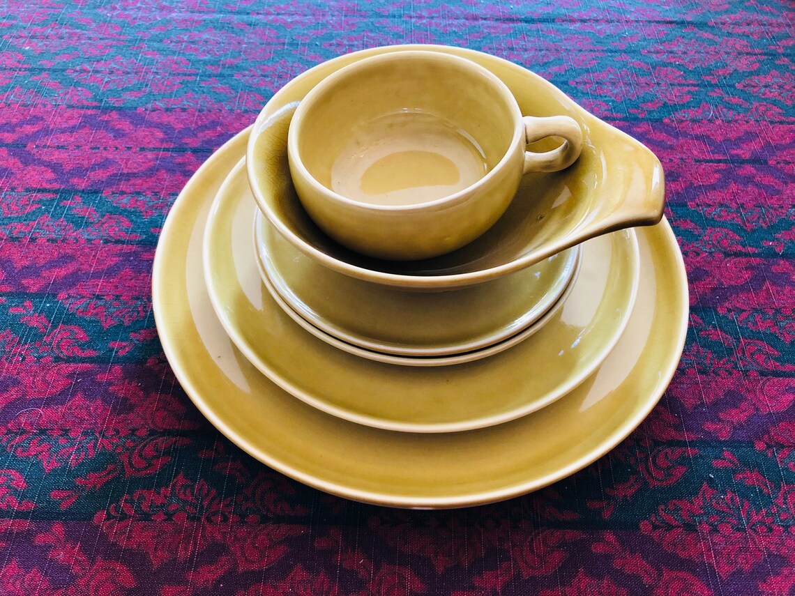 Russel Wright American Modern chartreuse dinnerware set Etsy