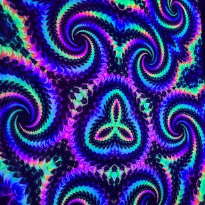 フラクタル カンディ - ブラックライト UV 反応性タペストリー 壁掛け