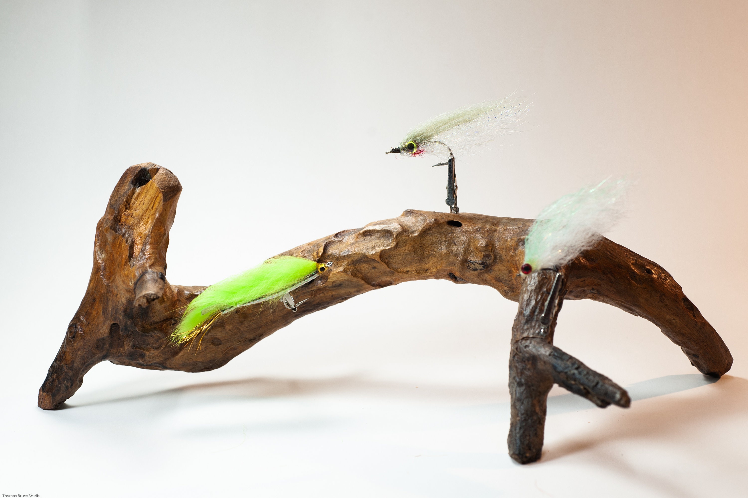 1DRF_2880 Fishing Flies & Driftwood Display Handmade Hand Tied 2880 -   Canada