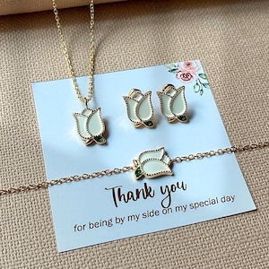 Personalisierte Brautjungfern Geschenk Brautjungfer Ohrringe Halskette Armband Brautjungfer Schmuck Set Gold Tulpe Gold Blume Halskette Armband Ohrringe