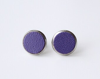 Circle 12 mm plummy purple stud earrings with surgical steel and reused leather by Jenny Aarrekangas