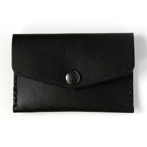 Basic Wallet in black leather for cards and cash