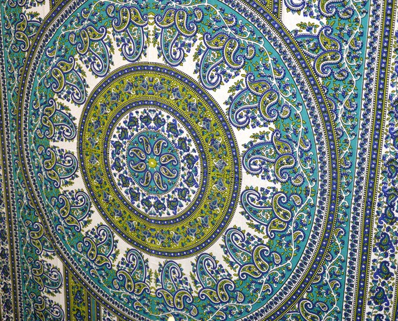 Indian Paisley Mandala Tapestry Wall Hanging Bedroom Wall Decor Tapestry Bohemian Wall Tapestries Boho Decor Dorm Decor Hippie Twin Wall Art