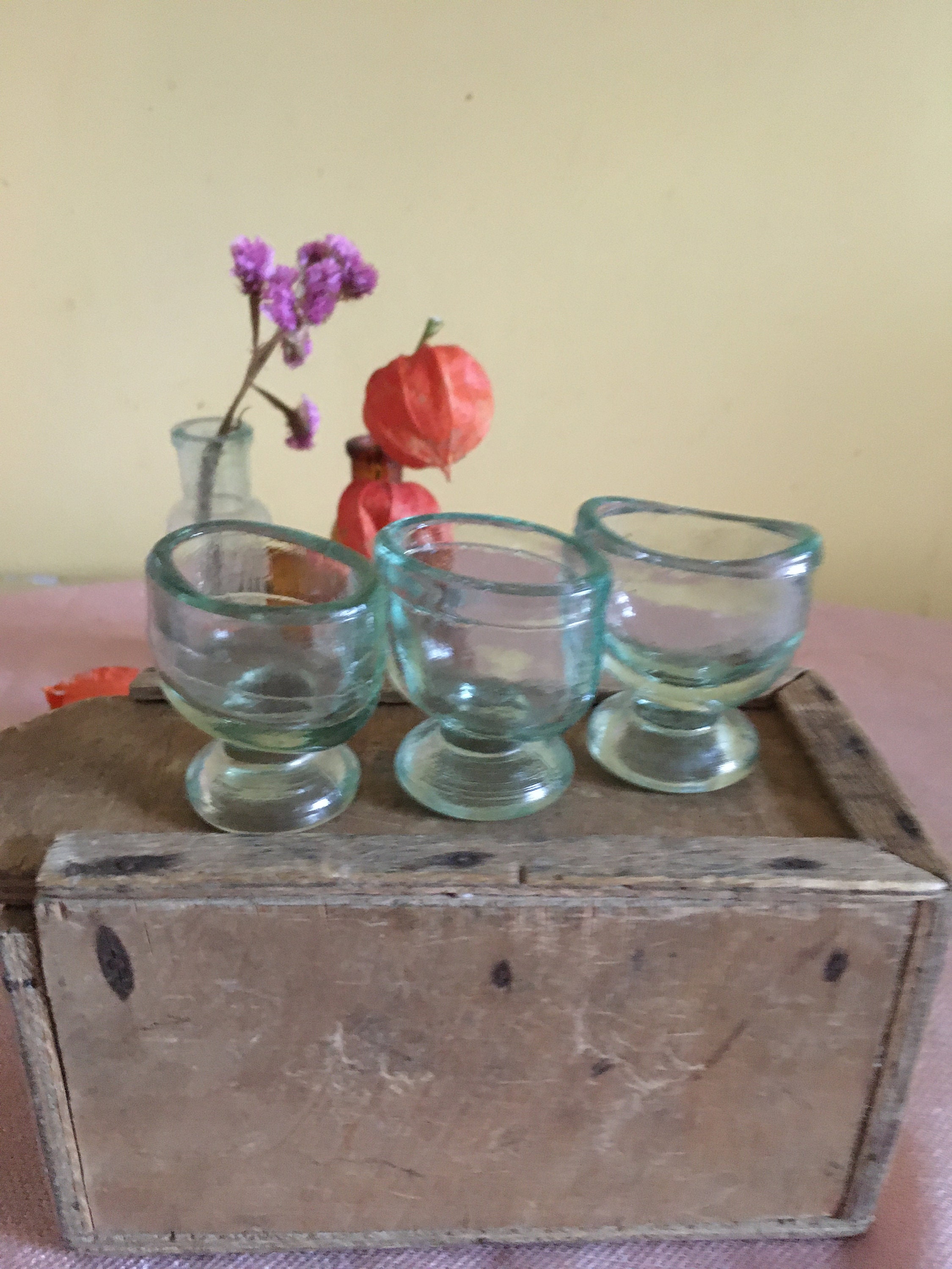 Vintage medical eye bath cup Eye wash cup Vintage medical Etsy