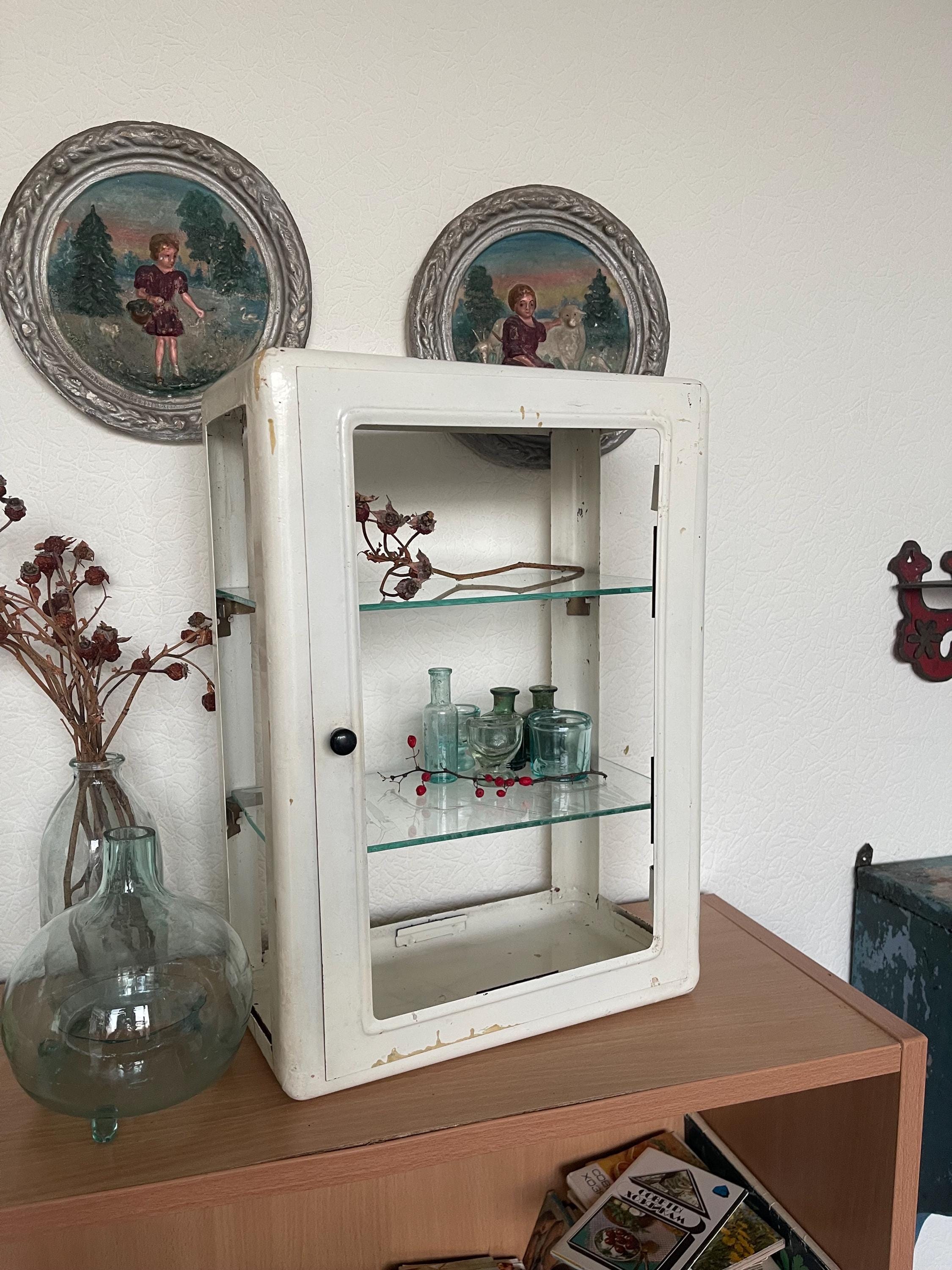Vintage medical box - Etsy 日本