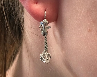 Vintage 18K White Gold Italy Diamond Dangle Bar Diamond Cut Textured Drop Leverback Earrings