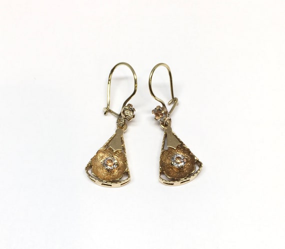 Details about Silver Tear Drop Kidney Wire Earrings Genuine Topaz Peridot Amber Onyx Garnet Details about Silver Tear Drop Kidney Wire Earrings Genuine Topaz Peridot Amber Onyx Garnet
