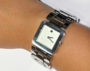 Movado roestvrijstaal luma vierkant gezicht zilver metallic Museum Dial dameshorloge