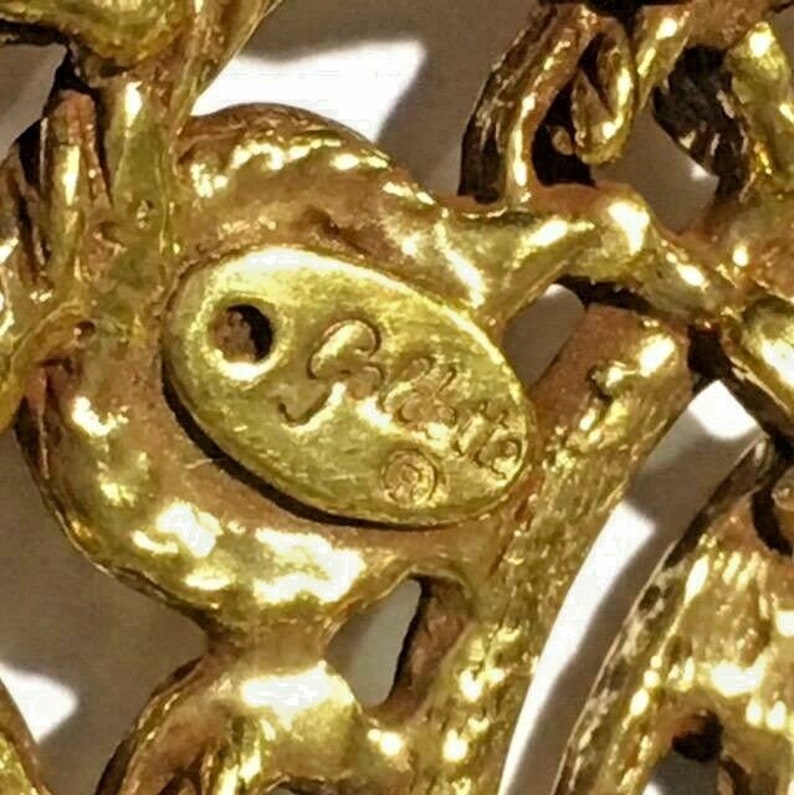 Signed Vintage Goldette Gold Tone Green Bead Chinese Zodiac Happiness Pendant Necklace