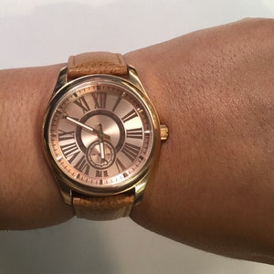 Bronzo Italia Rose Gold Tone Pink Dial Round Brown Pebble  display picture 1