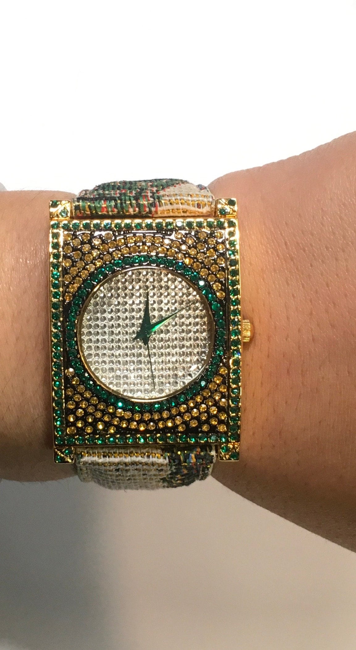 JOAN RIVERS COLLECTIBLE WATCHES SET OF 2 Yellow Green Joan Rivers Classsic , Green and Gold Tone, Womens,fashion  main image 4