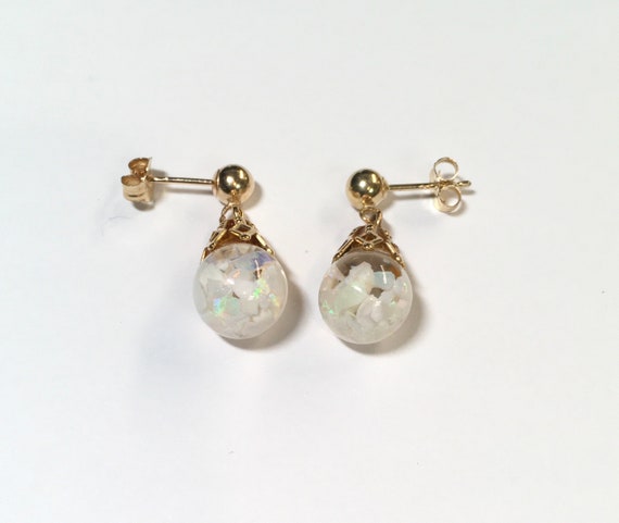 Vintage 14K Yellow Gold Floating Glass Opal Orb D… - image 2