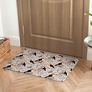 Toucan and Leaves Front Door Mat, Personalized Doormat, Animal Pattern, Entrance Mat Beige, Cute Doormat