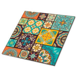 Puede incluir: Un patrón de azulejos coloridos con diseños geométricos y florales en tonos azules, amarillos, naranjas y morados.