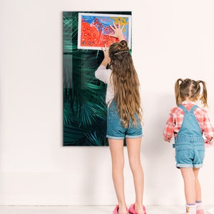 Tablero de notas con hojas tropicales, tablero magnético grande, tablero de tareas verde, exhibición de fotos de flores y plantas para pared