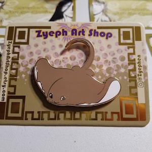 Stingray Enamel Pin