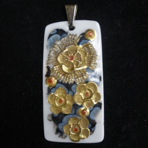 Stunning gilded Nils Thorsson Porcelain And Silver Floral Pendant Royal Copenhagen