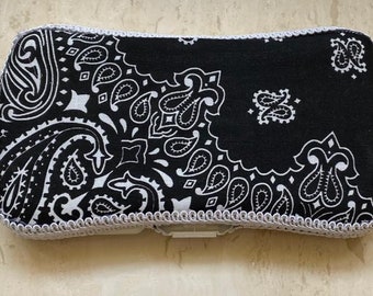 Travel Baby Wipe Case, Black Paisley, Diaper Bag, Baby Wipes, Baby Layette, Baby Shower Gifts, Baby Wipe Holder, Wipes