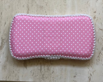 Travel Baby Wipe Case, Pink and White Dots, Diaper Bag, Baby Wipes, Baby Layette, Baby Shower Gifts, Baby Wipe Holder, Wipes