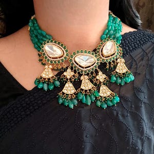 Emerald Green Sabyasachi Kundan Polki Necklace, Indian Jewelry, Pakistani Necklace, Indian Bridal Choker, Indian Necklace, Bollywood Jewelry