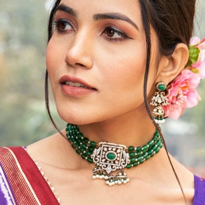 Indian Kundan Bridal Jewelry, Emerald Green Necklace, Bollywood Jewelry, Necklace with Earrings, Sabhyasachi Necklace Set, Ruby Red Necklace