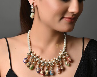 Set di orecchini e gioielli di perle in stile Bollywood Chandbali ispirati a Madhuri Dixit, set di orecchini placcati in argento, set di gioielli con orecchini da sposa - Italia