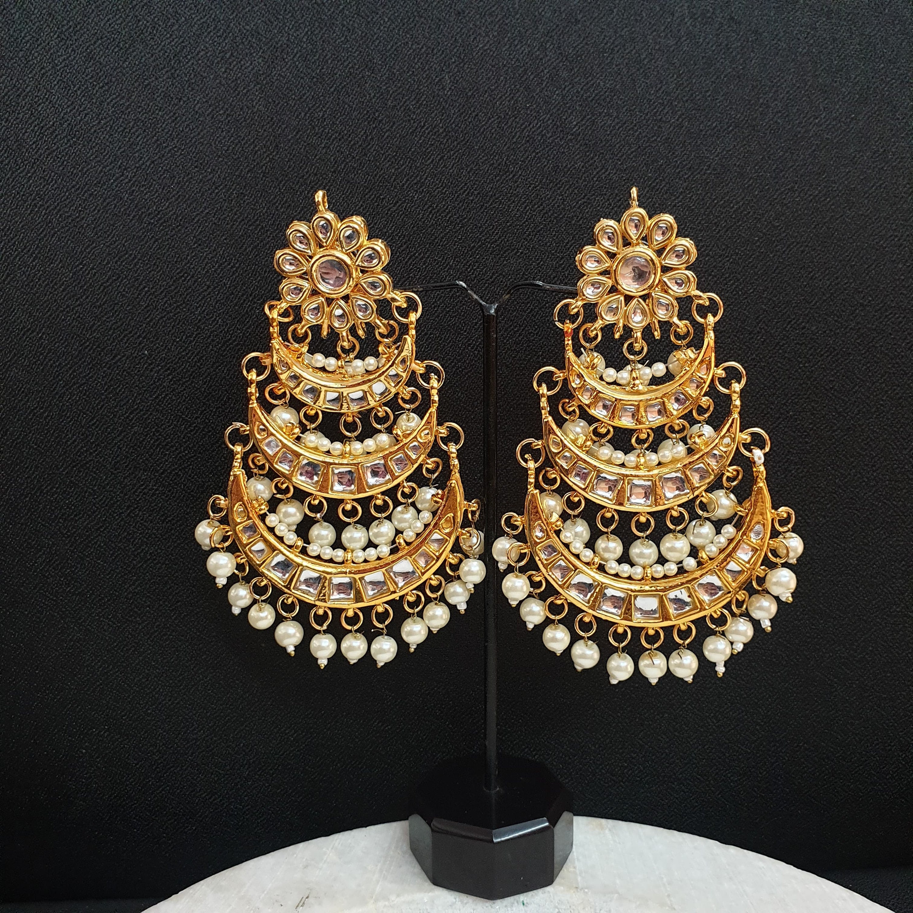 Chand earring discount