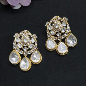 Pendientes Kundan Polki Grandes, Pendientes Sabyasachi, Pendientes Llamativos, Pendientes Kundan Polki, Joyería India, Pendientes Indios, Joyería Bollywood