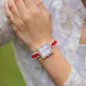 Gold tone Ladies Watch | Dainty Women’s Watch,Classic Jewelry,Elegant Stainless Steel Wristwatch