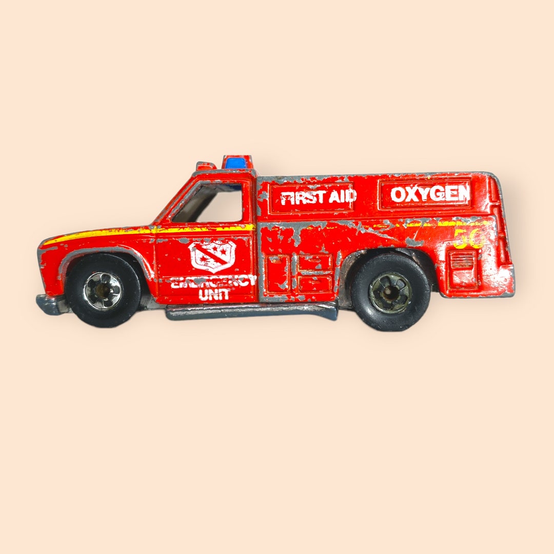 Vintage 1974 Hot Wheels Emergency Unit, Diecast Fire Truck, Fire