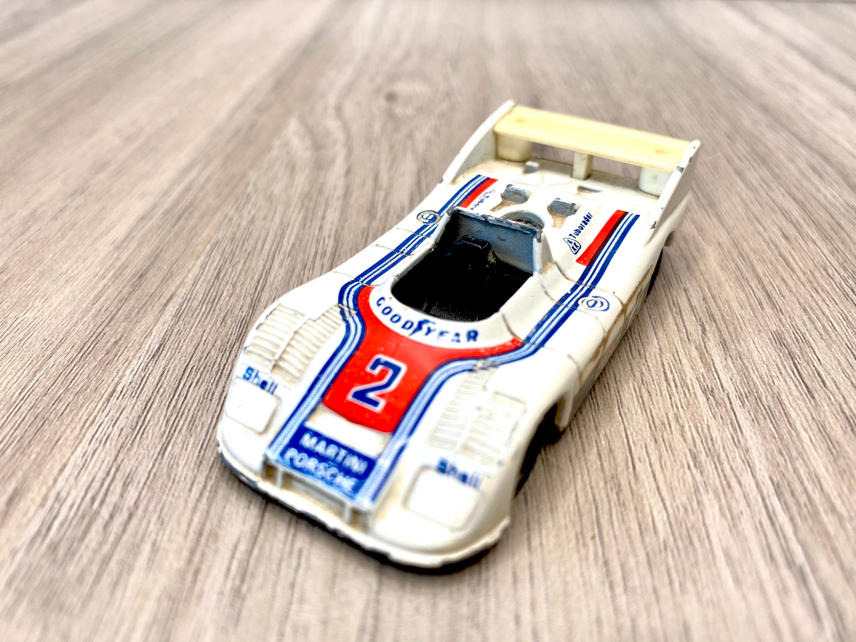 TOMICA ポルシェ 911 ワールドツアー仕様 (1967年式) Tomica Limited Vintage Tomytec LV-110 Porsche 911 World tour