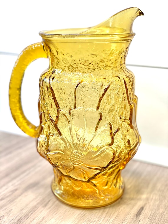 【ヴィンテージ】Anchor Hocking アンバーガラス Vintage Anchor Hocking Yellow Rain Flower Glass Pitcher