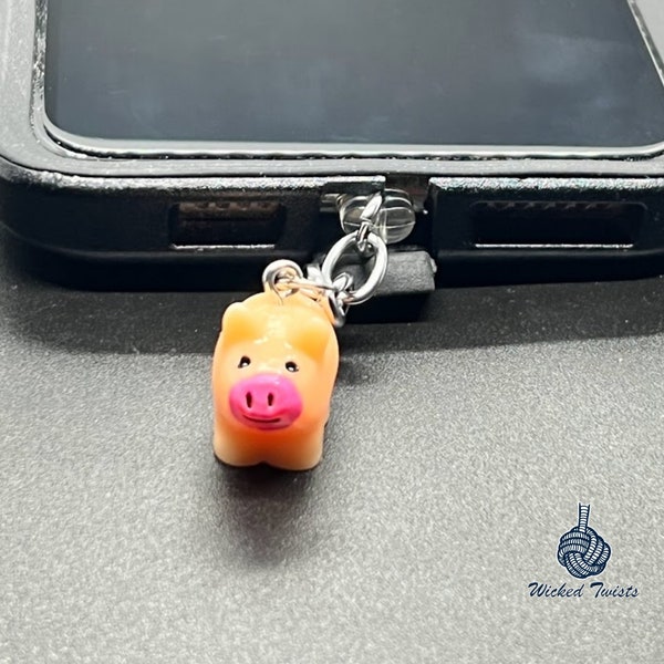 Pig Charm Dust Plugs - iPhone, Android, Tablets, Laptops | USB-C & Lightening Port