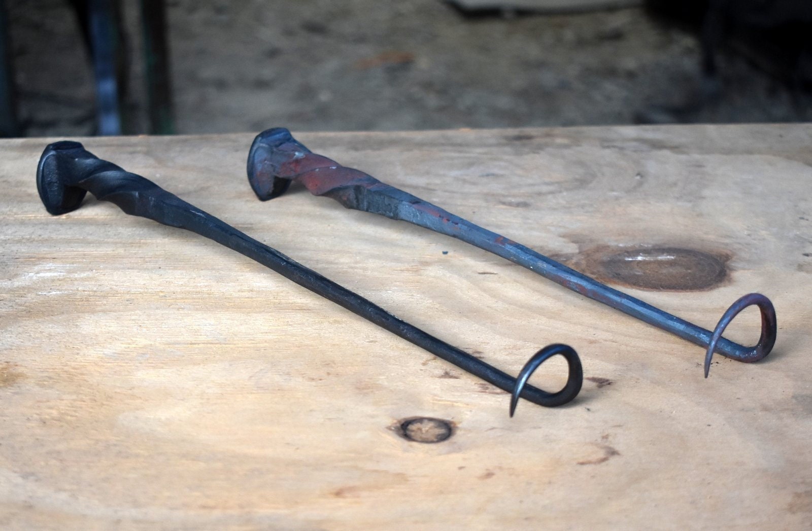Hand Forged Railroad Spike Meat Turner and Hand Forged Railroad Spike Meat  Cooking Fork Set -  Finland