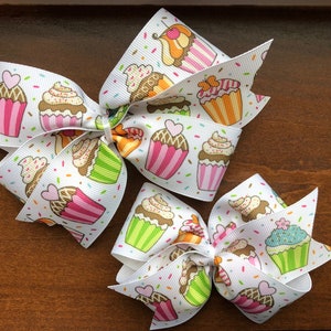 Cupcake Bow